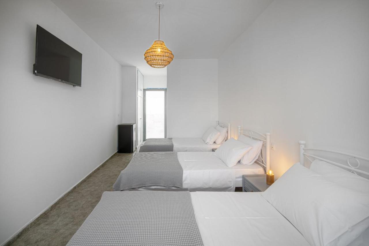 Eleios Hotel Serifos Livadi  Exteriör bild