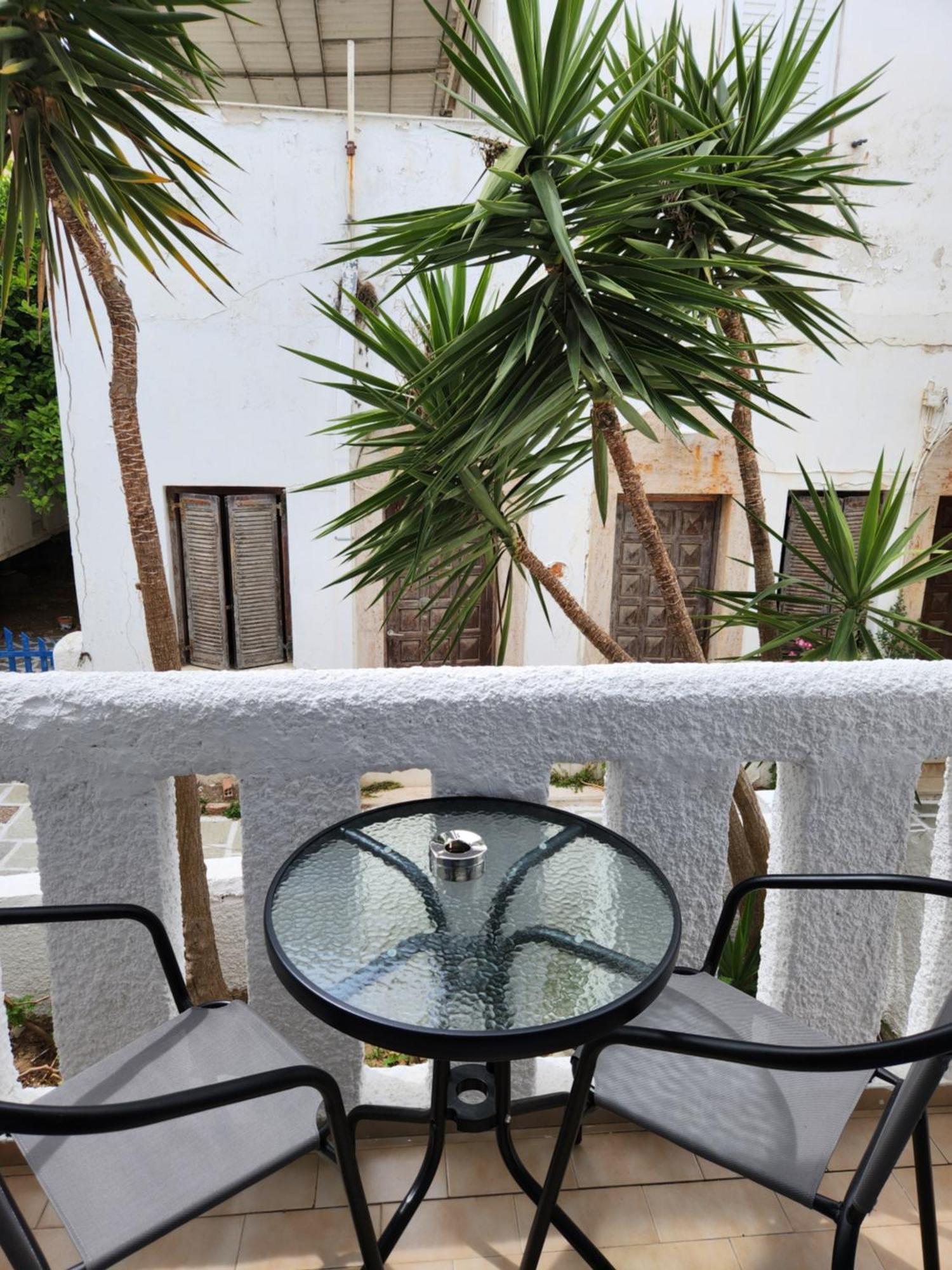Eleios Hotel Serifos Livadi  Exteriör bild